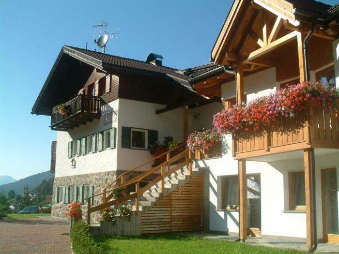 Appartamenti Elbrus Santa Cristina Val Gardena ภายนอก รูปภาพ